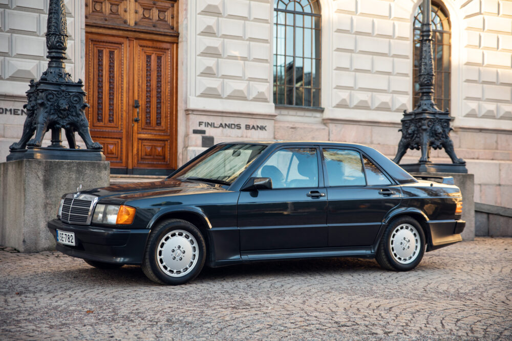 Vintage Mercedes-Benz parked outside Finland's Bank