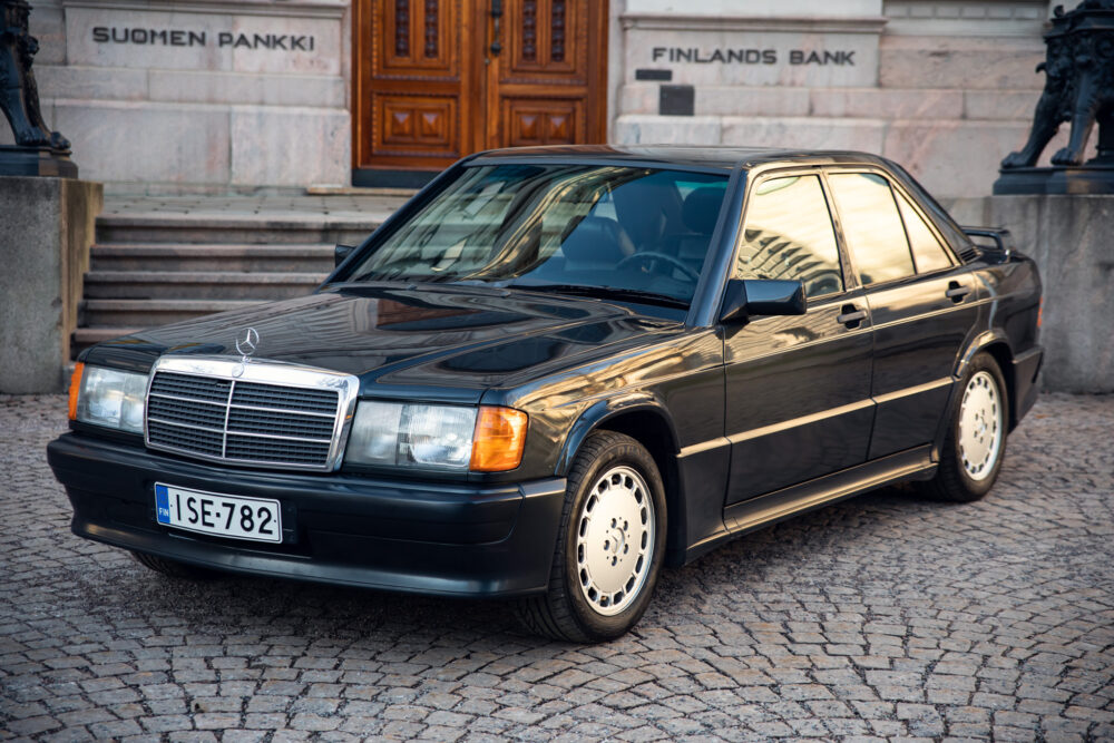 Vintage Mercedes-Benz parked outside Finland's Bank