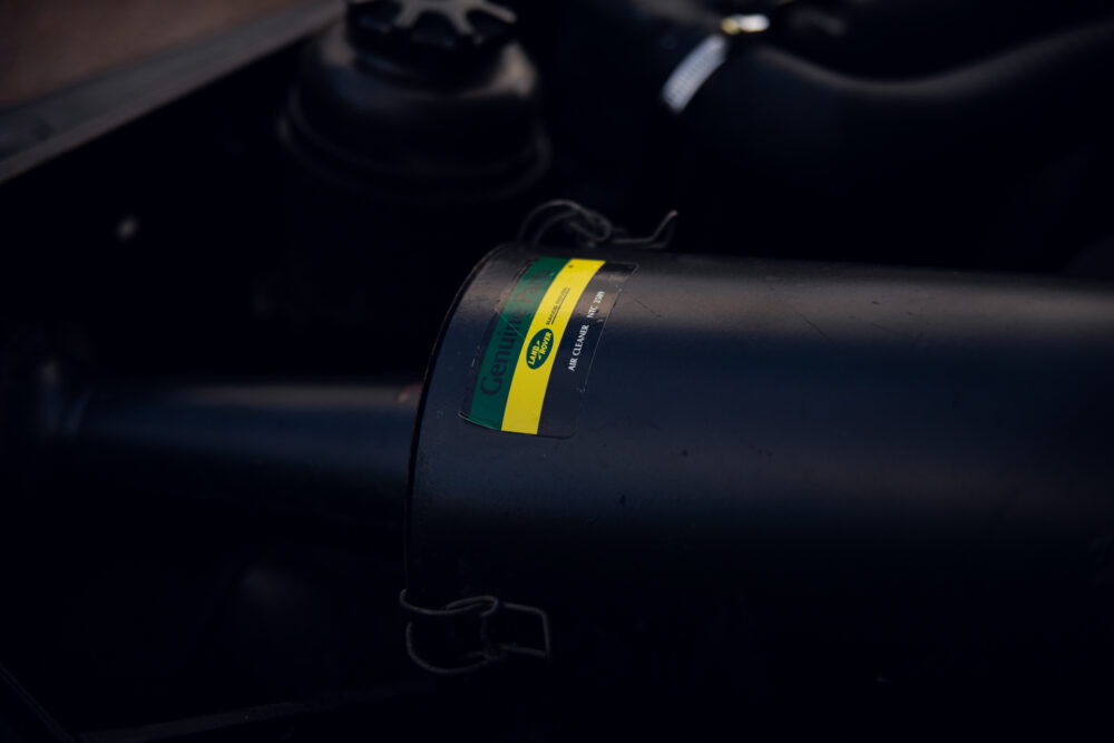 Car air cleaner with green and yellow label
