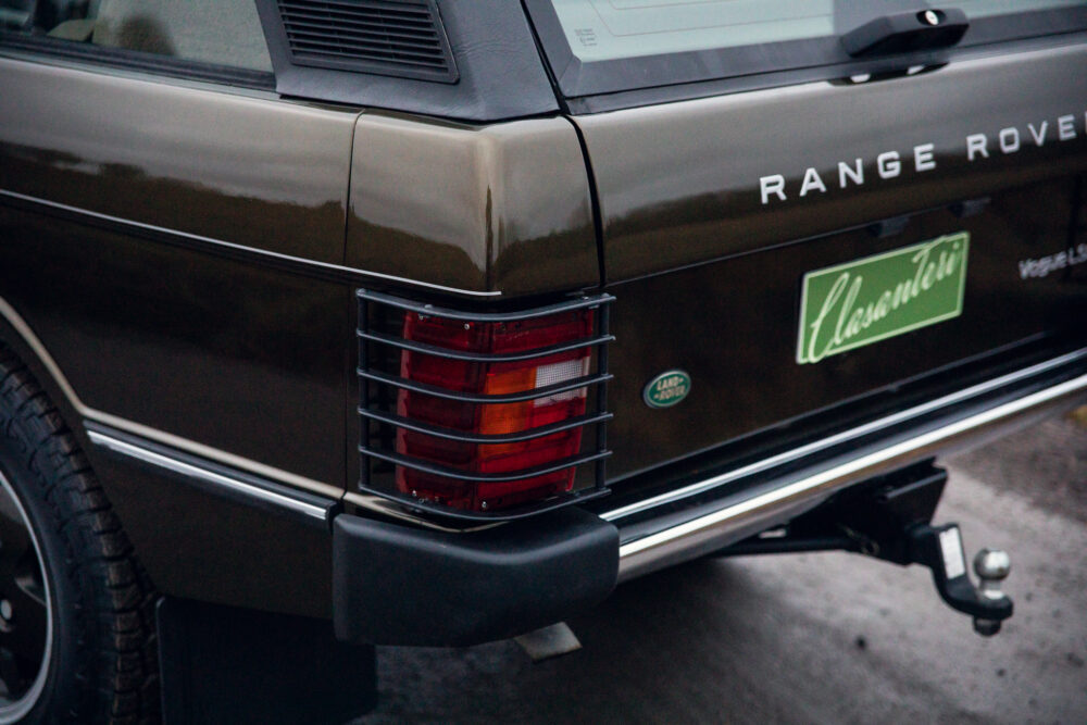Close-up of Range Rover rear light